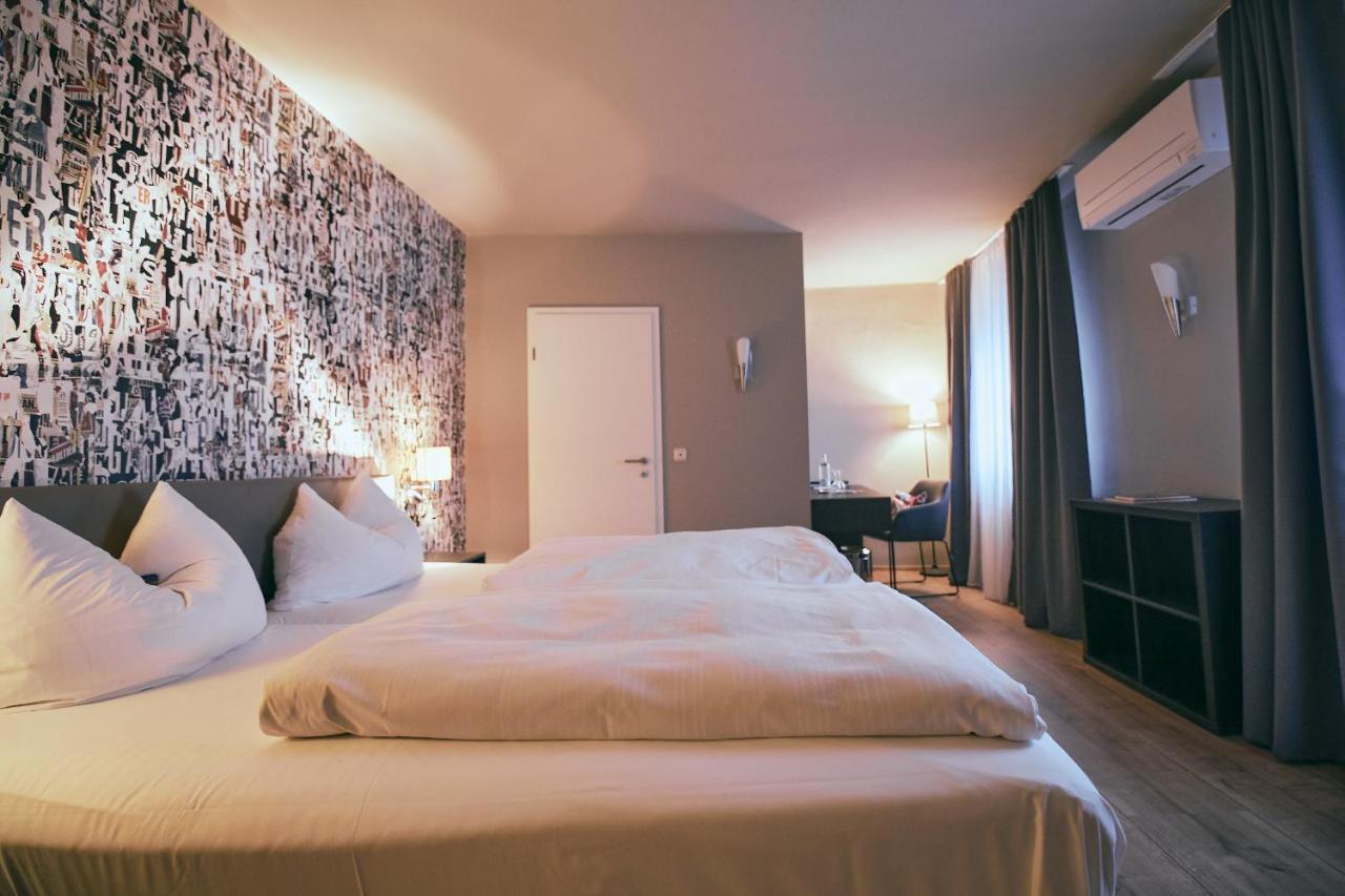 Hotel Roter Hahn Regensburg Dış mekan fotoğraf