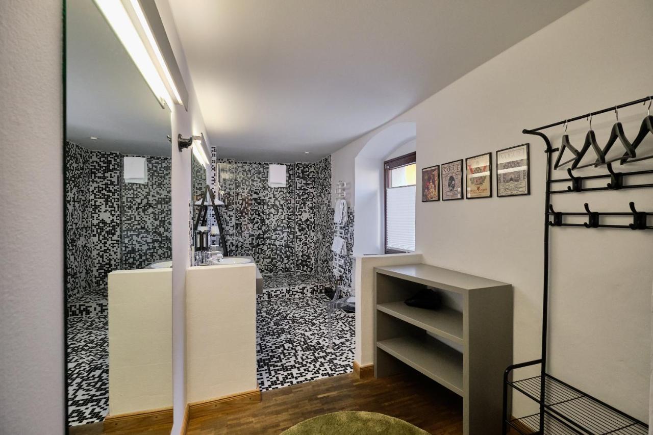 Hotel Roter Hahn Regensburg Dış mekan fotoğraf