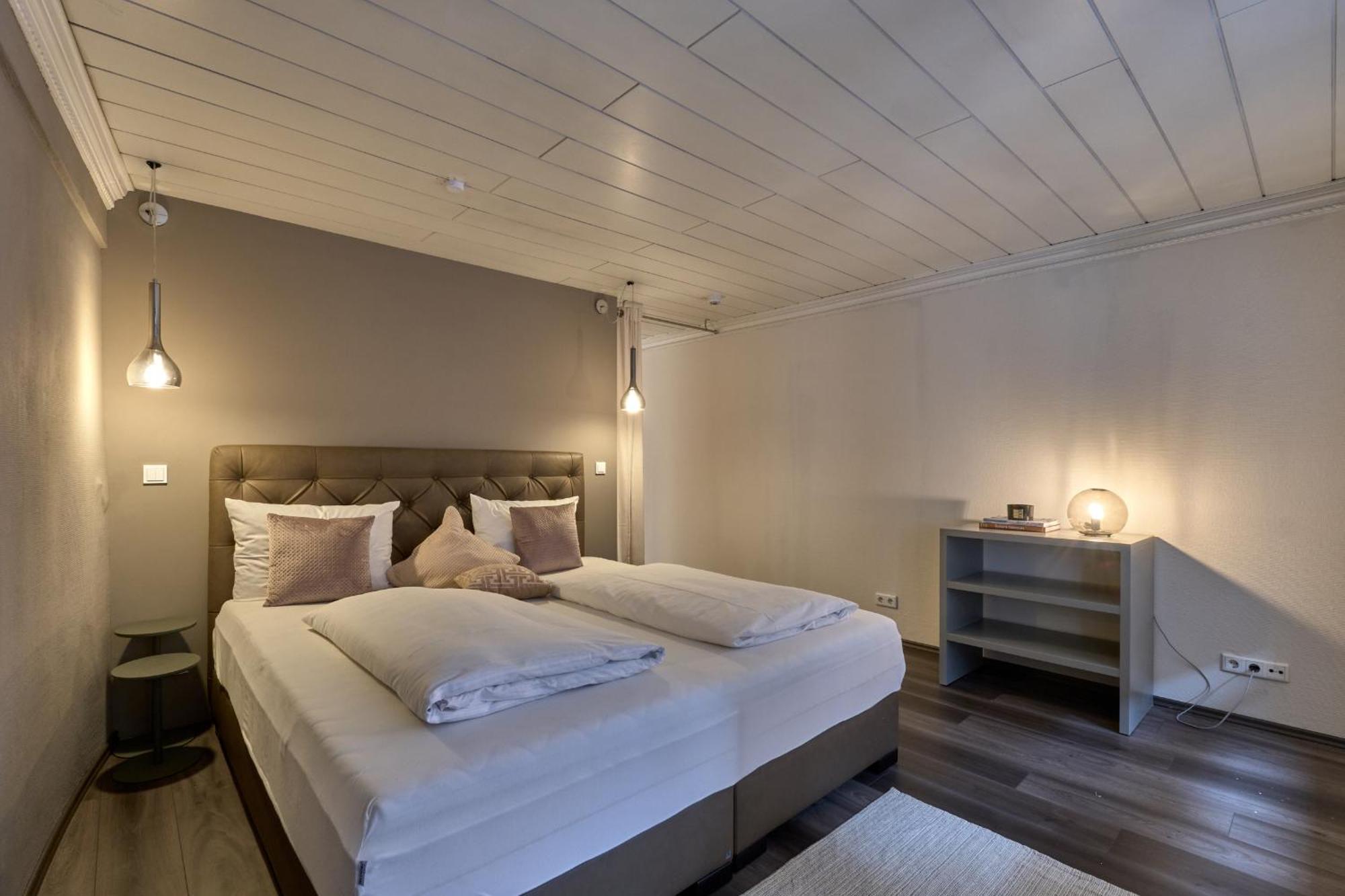Hotel Roter Hahn Regensburg Dış mekan fotoğraf